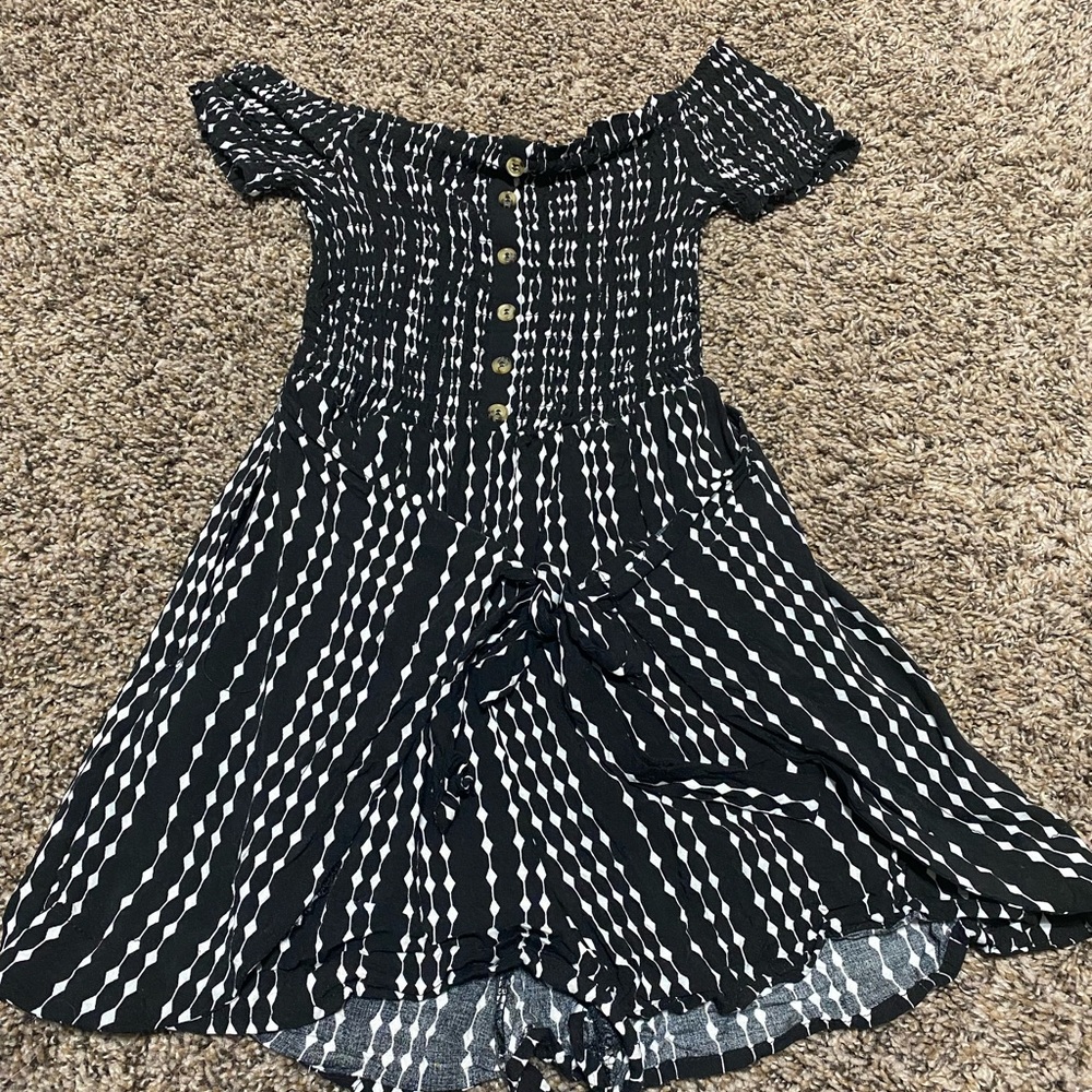 Black and white romper!